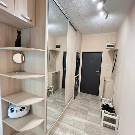 Apartment Lima 2bdr Cozy Near Business Park W Work Desk *